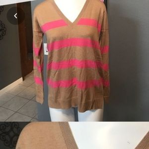 BOGO GAP v neck merino wool nylon blend